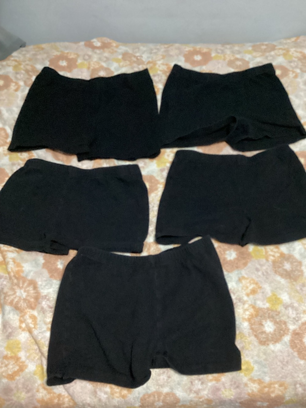Black Shorts - Pack
